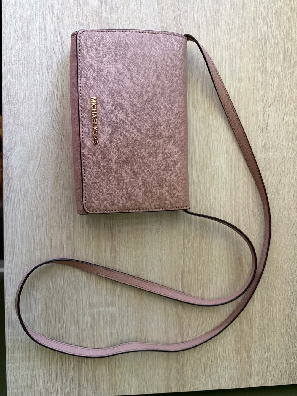 Michael Kors Dusty Rose Saffiano Crossbody Wallet